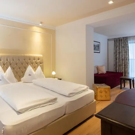 Hotel Historic Alte Goste 4*