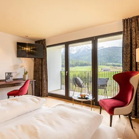 Historic Alte Goste Hotel